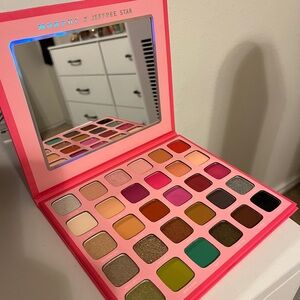 Morphe x Jeffree Star Pink Artistry Palette
